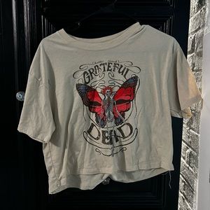 Grateful dead t-shirt, tan.